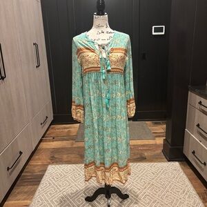 🌸 R. Vicimos Boho Floral Maxi Dress – Size M (8/10)